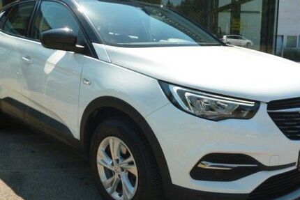 Opel Grandland (X) 32.600 km 17.980 &euro; Steißlingen 78256