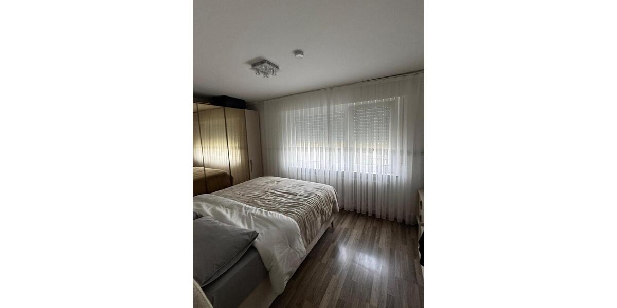 Hochparterre Filderstadt - 3 Zimmer, 76 m&sup2;, 300.000&euro; | Angebot:26852715