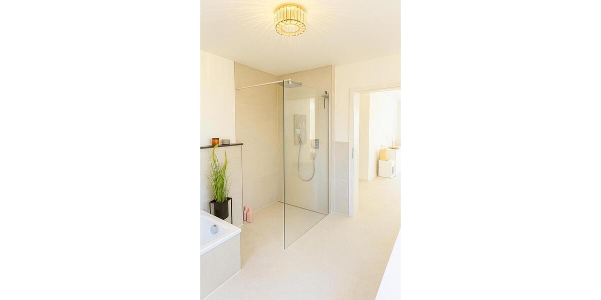 Etagenwohnung Waldkirch - 2 Zimmer, 95 m&sup2;, 1.600&euro; | Angebot:25225178