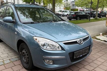 Hyundai i30 115.887 km 2.999 &euro; München 81929