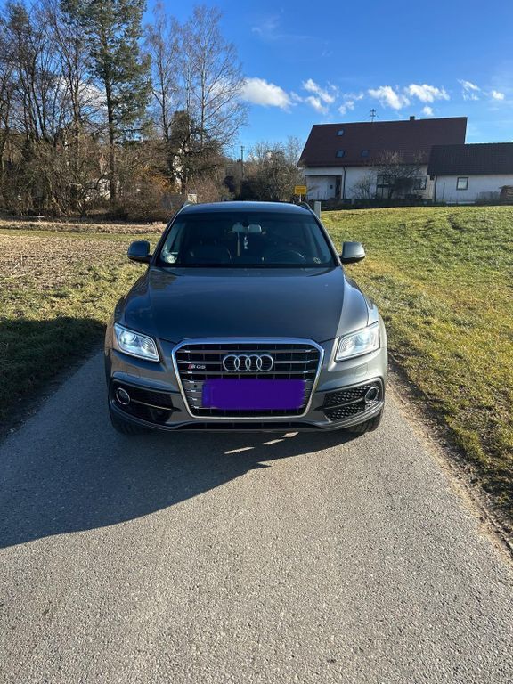 Audi Q5 281.000 km 13.700 € Ichenhausen 89335