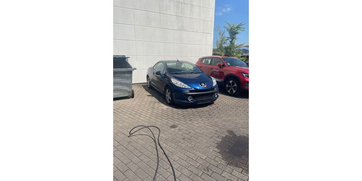Peugeot 207 207.211 km 2.675 &euro; Wachtberg 53343