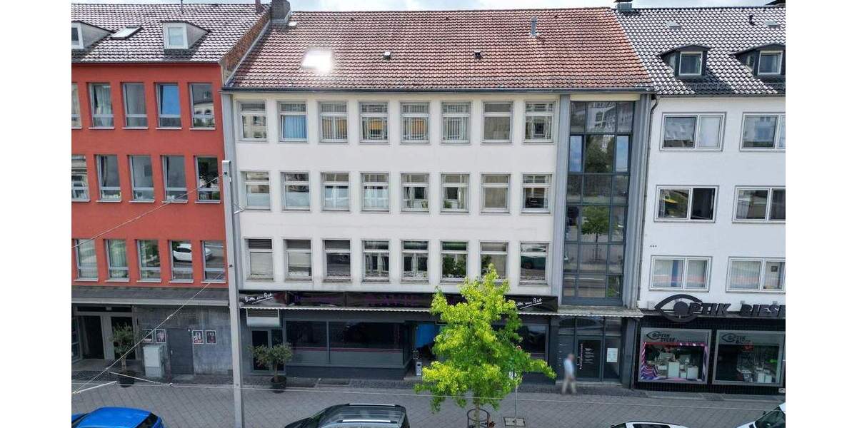 Wohn- und Geschäftshaus 