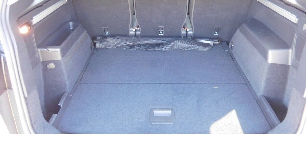 VW Touran 1.5 Comfortline Active BMT TSI DSG Navi 21.400 km 23.990 &euro; Vordorf 38533