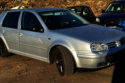 VW Golf 366.600 km 2.500 &euro; Kropp 24848