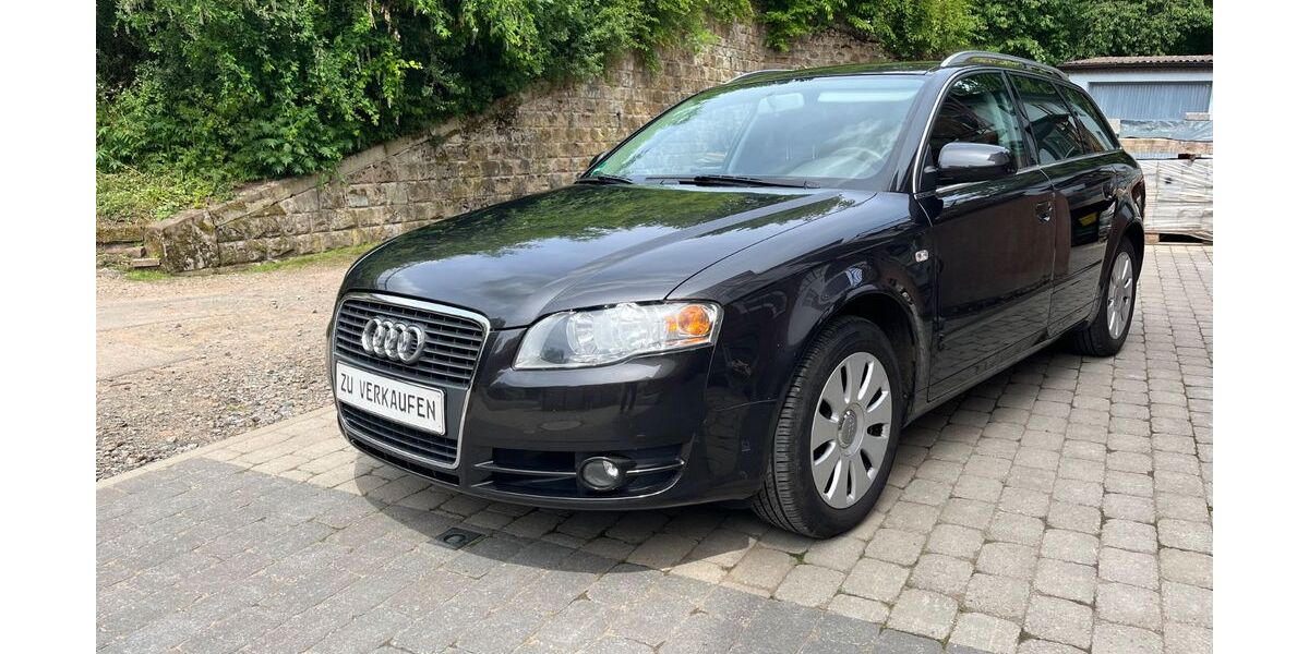 Audi A4 268.000 km 4.800 &euro; Waldeck 34513