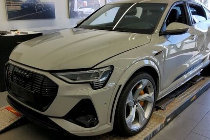 Audi e-tron 20.200 km 47.990 &euro; Rastede/ Wahnbek 26180
