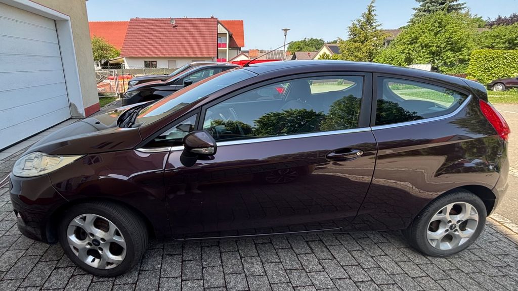 Ford Fiesta 196.690 km 2.000 &euro; Ichenhausen 89335