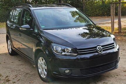 VW Touran 98.000 km 11.500 € Seibersbach 55444