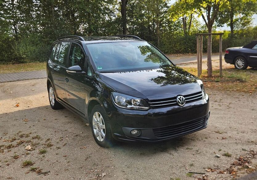 VW Touran 98.000 km 11.500 € Seibersbach 55444