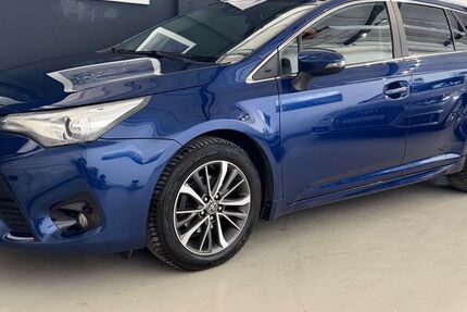 Toyota Avensis 145.000 km 12.499 &euro; Schwerte 58239