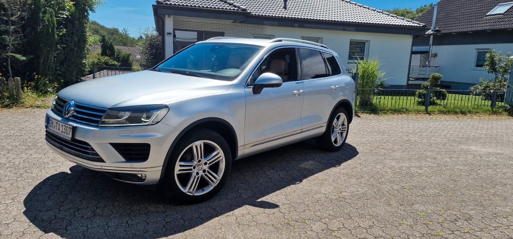 VW Touareg 152.000 km 22.900 &euro; Hückeswagen 42499