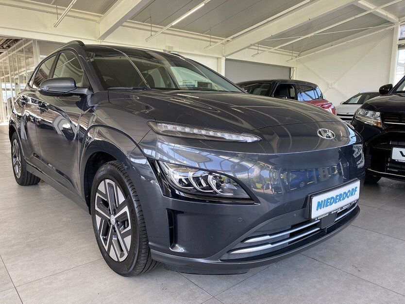 Hyundai KONA 53.146 km 22.990 € Rinteln 31737