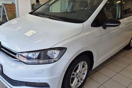 VW Touran 185.000 km 11.900 &euro; Mülheim-Kärlich 56218