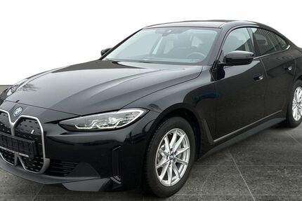 BMW i4 32.934 km 33.970 &euro; Mühldorf am Inn 84453