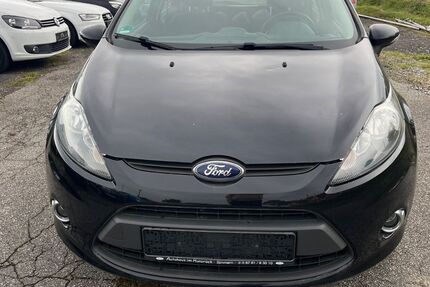 Ford Fiesta 135.000 km 2.600 € Sohren 55487