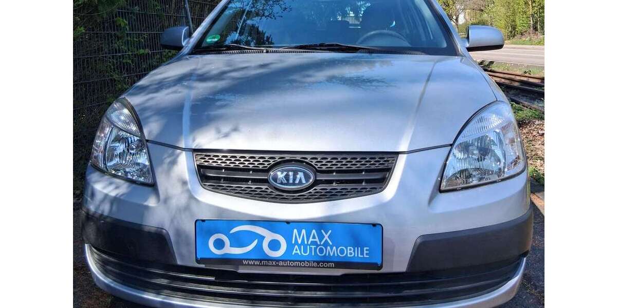 Kia Rio 17.500 km 3.750 &euro; Remshalden 73630