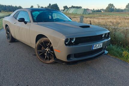 Dodge Challenger 101.000 km 23.900 &euro; Brandshagen 18519