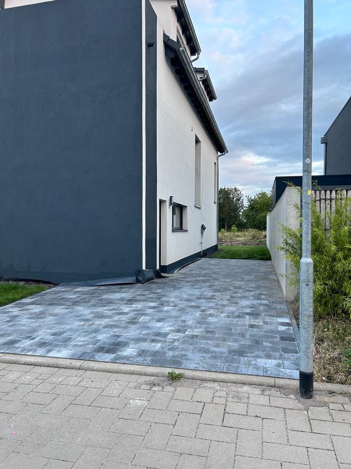 Haus - Neubau - Neubaugebiet In der Bitz