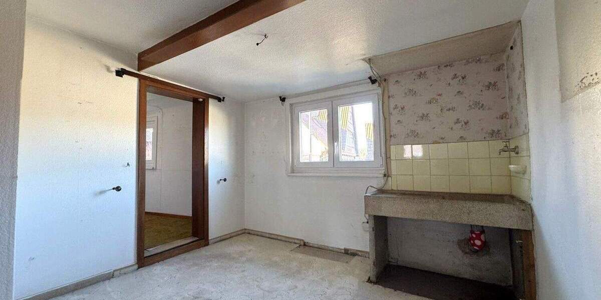 Mehrfamilienhaus, Wohnhaus Birkenfeld Gräfenhausen - 8 Zimmer, 233 m&sup2;, 399.000&euro; | Angebot:25879356