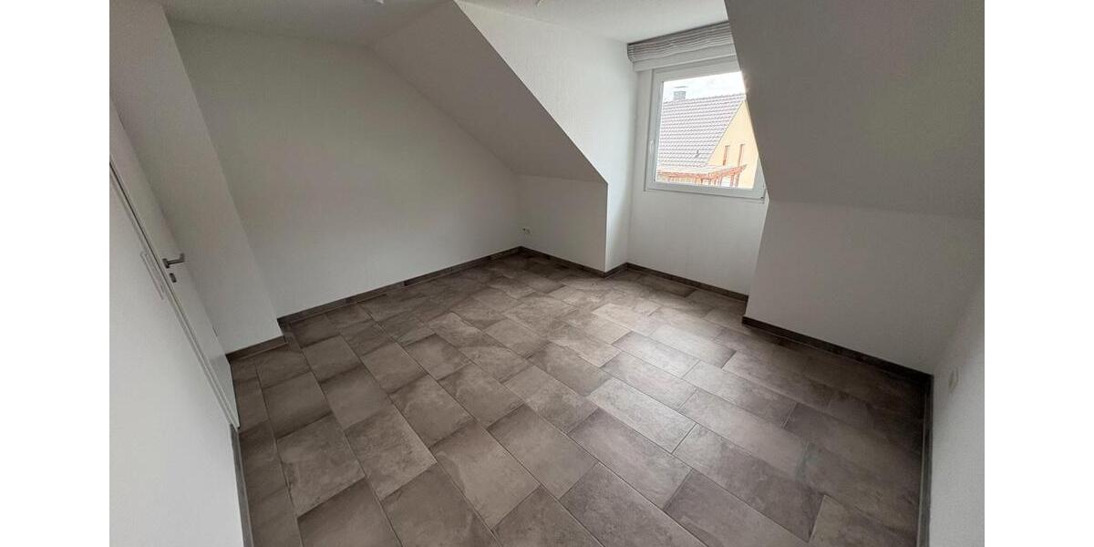 Dachgeschoßwohnung Menden (Sauerland) Berkenhofskamp - 2 Zimmer, 53 m&sup2;, 690&euro; | Angebot:26040066