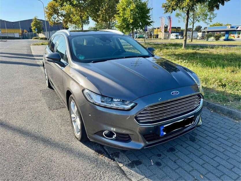 Ford Mondeo 89.000 km 13.499 € Mönchengladbach 41066