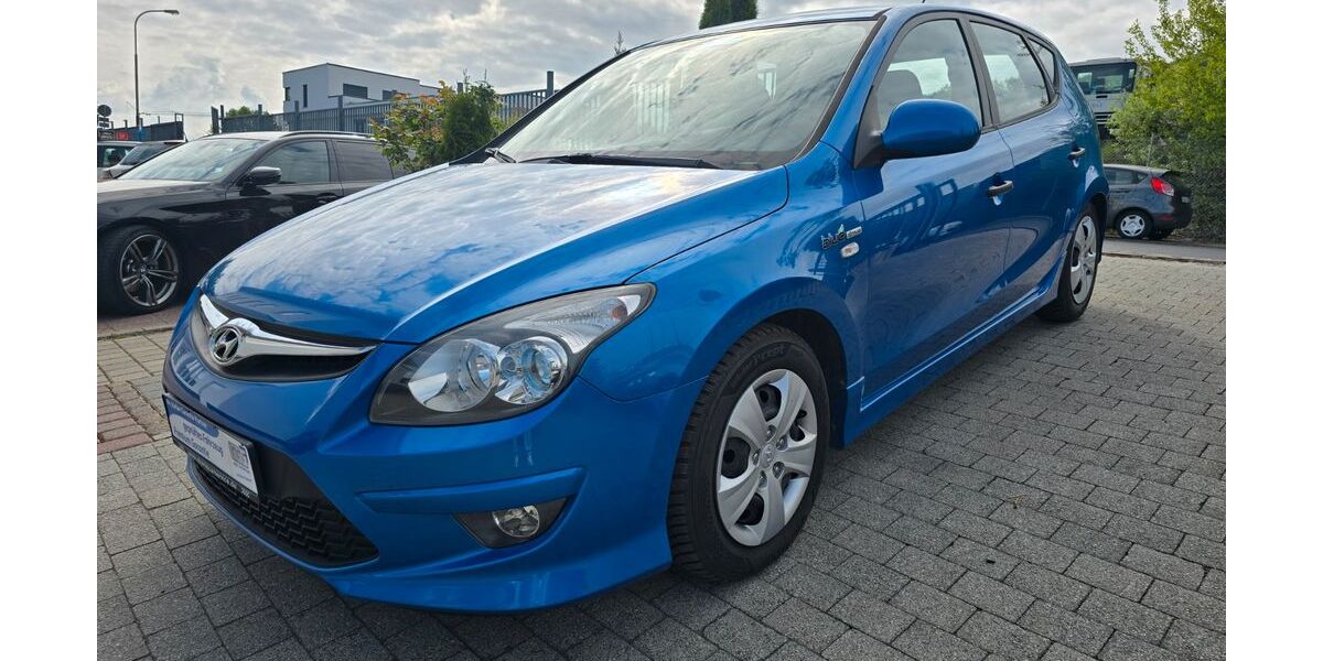 Hyundai i30 128.500 km 3.799 &euro; Fulda 36041
