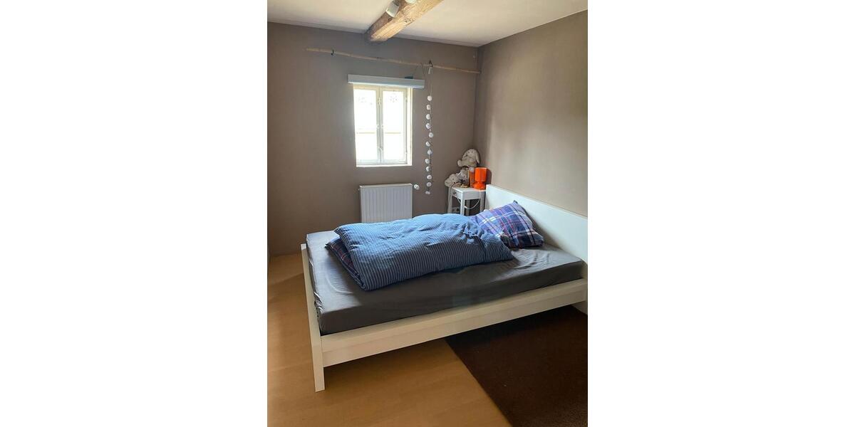 Einfamilienhaus Großröhrsdorf - 6 Zimmer, 140 m&sup2;, 160.000&euro; | Angebot:25523323