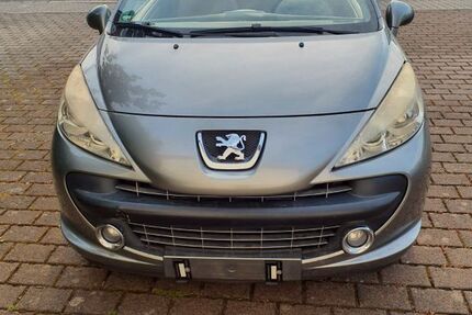 Peugeot 207 180.000 km 1.700 &euro; Groß-Umstadt 64823