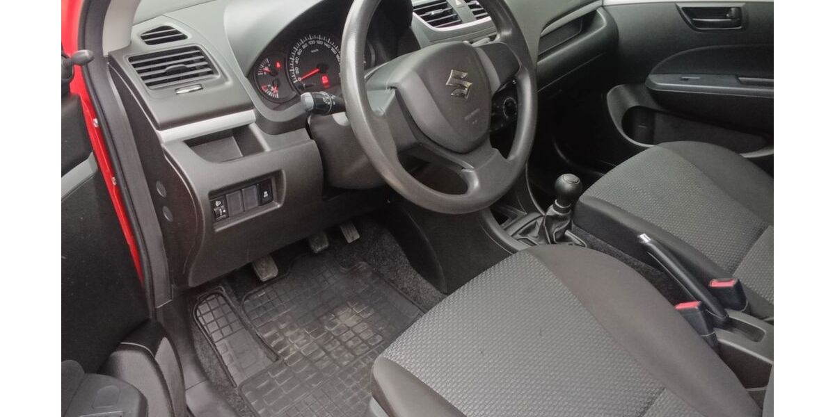 Suzuki Swift 21.000 km 8.000 &euro; Kraków 31-40