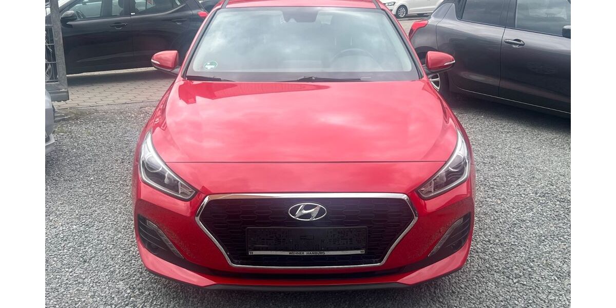 Hyundai i30 48.000 km 11.890 &euro; Hamburg 20537