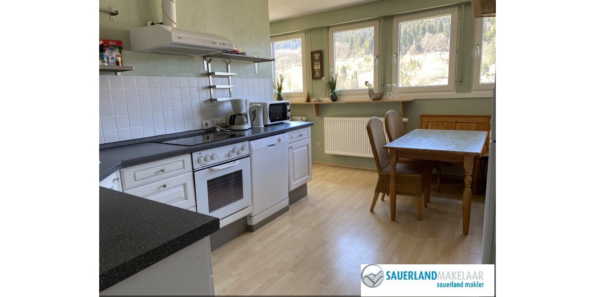 RESERVIERT - Freistehendes Mehrfamilienhaus, aufgeteilt in 4 Wohnungen in Silbach - Mehrfamilienhaus, Wohnhaus Winterberg-Silbach Silbach | Angebot:7527714