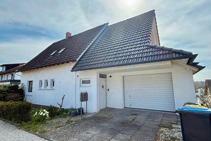 Haus Singen (Hohentwiel) - 7 Zimmer, 290 m&sup2;, 895.000&euro; | Angebot:26991249
