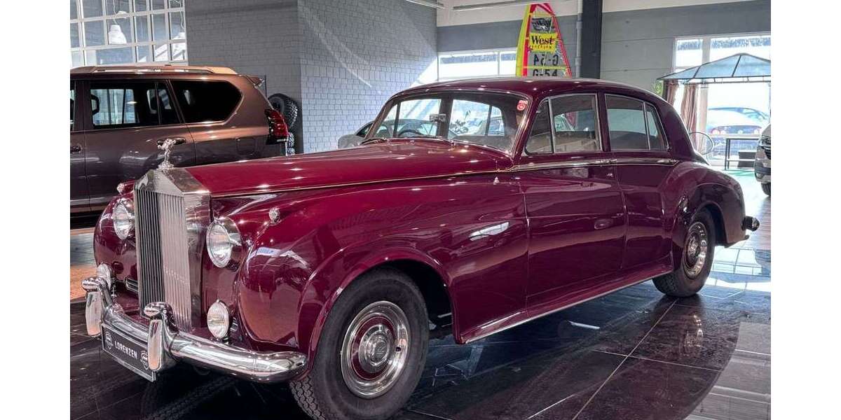 Rolls Royce Cloud 55.424 km 44.995 &euro; Husum 25813