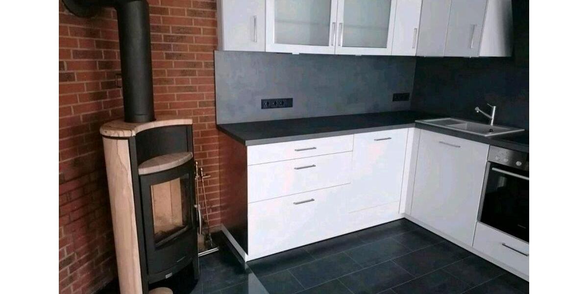 Einfamilienhaus Wesselburen - 3 Zimmer, 110 m&sup2;, 150.000&euro; | Angebot:25980232