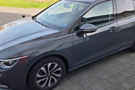 VW Golf 31.000 km 22.995 &euro; Linz am Rhein 53545