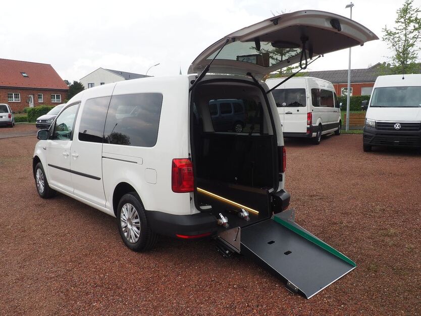 VW Caddy 51.750 km 32.990 € Südkirchen 59394