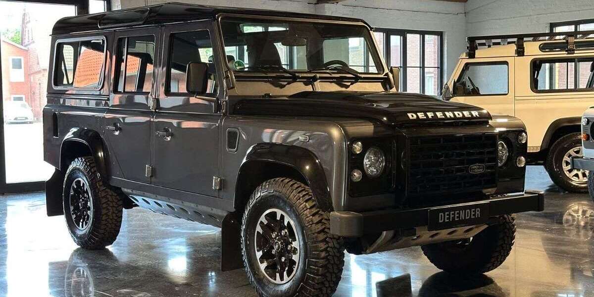 Land Rover Defender 27.530 km 81.999 &euro; Stadthagen 31655