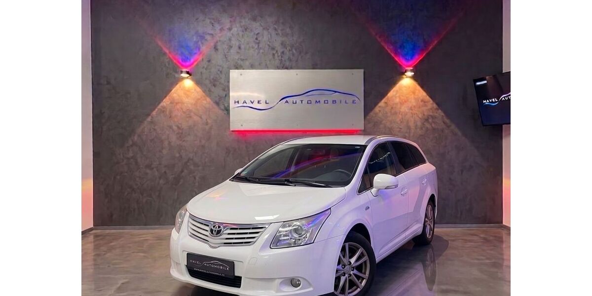 Toyota Avensis 107.439 km 7.300 &euro; Rathenow 14712
