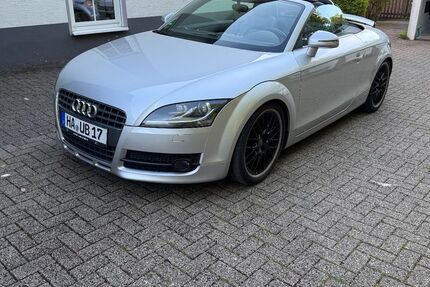 Audi TT 175.000 km 7.399 € Hagen 58119