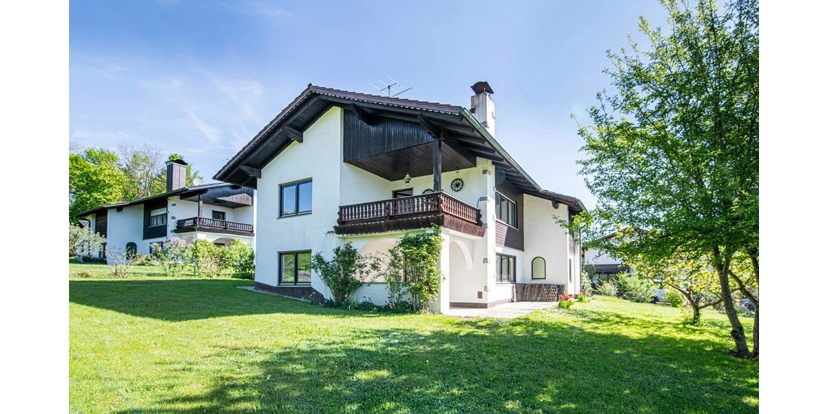 Zweifamilienhaus in guter Lage, größtenteils saniert 5 zimmer