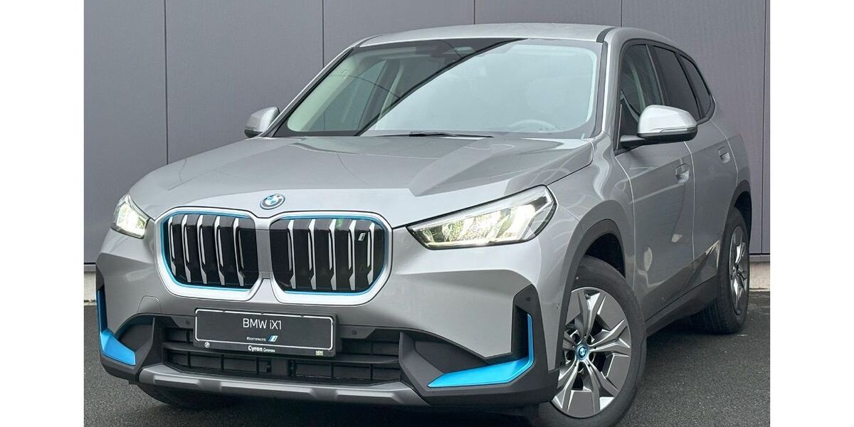 BMW iX1 17.990 km 35.550 &euro; Gronau 48599