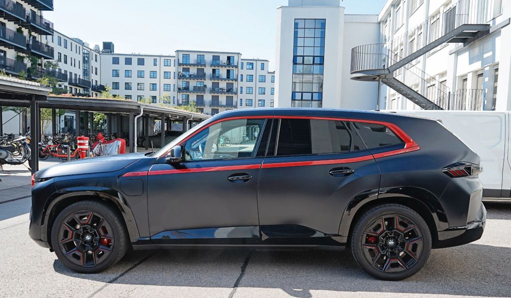 BMW XM 10.000 km 190.000 &euro; München 81369