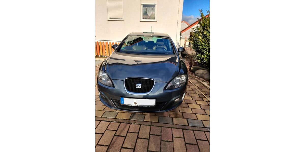 Seat Leon 176.654 km 2.500 &euro; Wiesbaden 65189