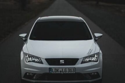 Seat Leon 158.000 km 13.500 € Braunfels 35619