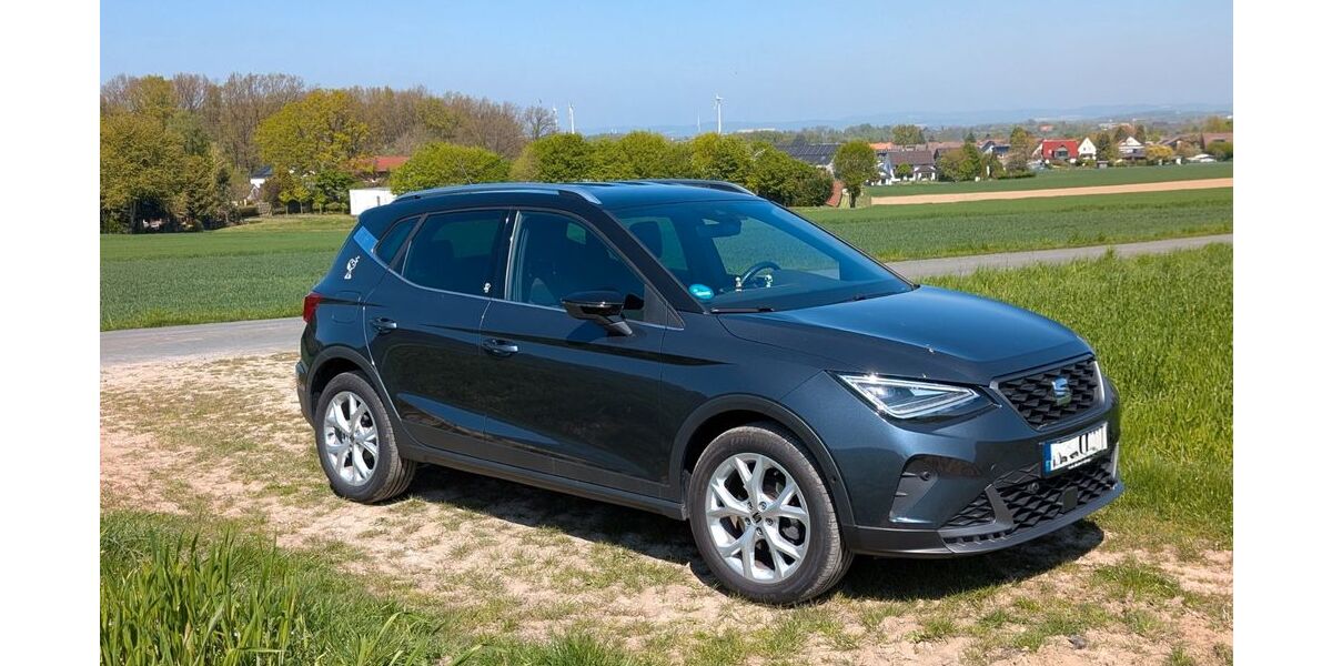 Seat Arona 15.250 km 17.700 &euro; Detmold 32758