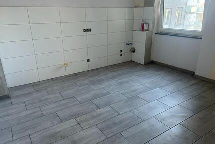Renovierte 4-Zimmer-Altbau Wohnung in Bruchsal zu Vermieten
