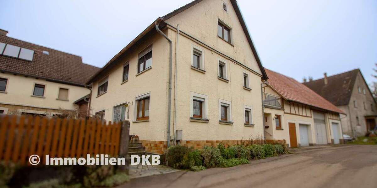 Einfamilienhaus Schrozberg - 7 Zimmer, 170 m&sup2;, 219.500&euro; | Angebot:23860902