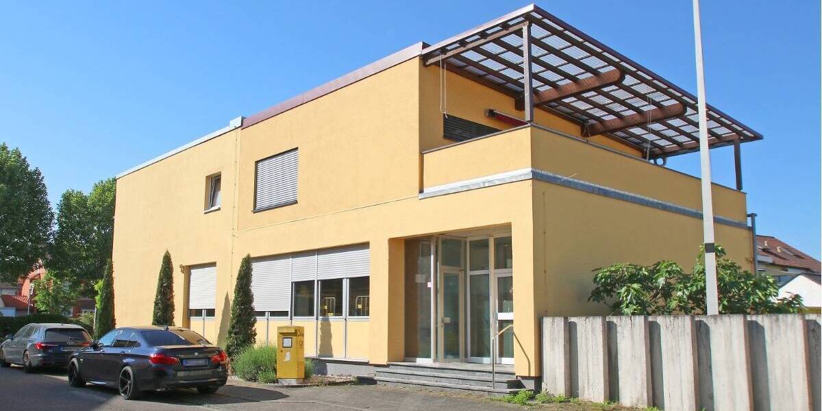 NEU: Modernisiertes Wohn- und Geschäftshaus in beliebter Zentrumslage zimmer