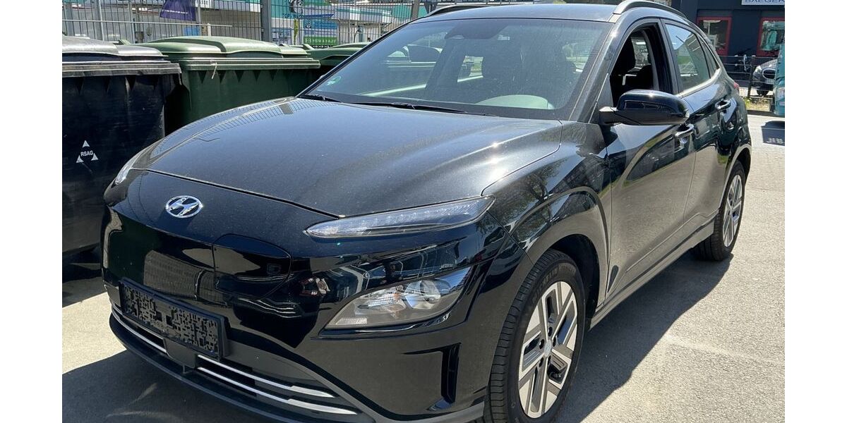 Hyundai KONA 14.279 km 17.900 &euro; Eitorf 53783